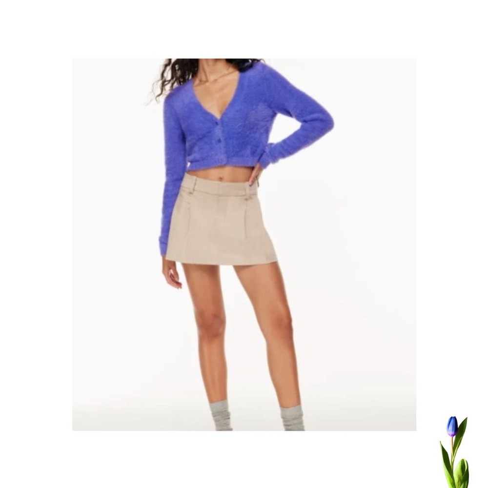Sunday Best Aritzia Cárdigan Purple Fuzzy Cropped Size XS